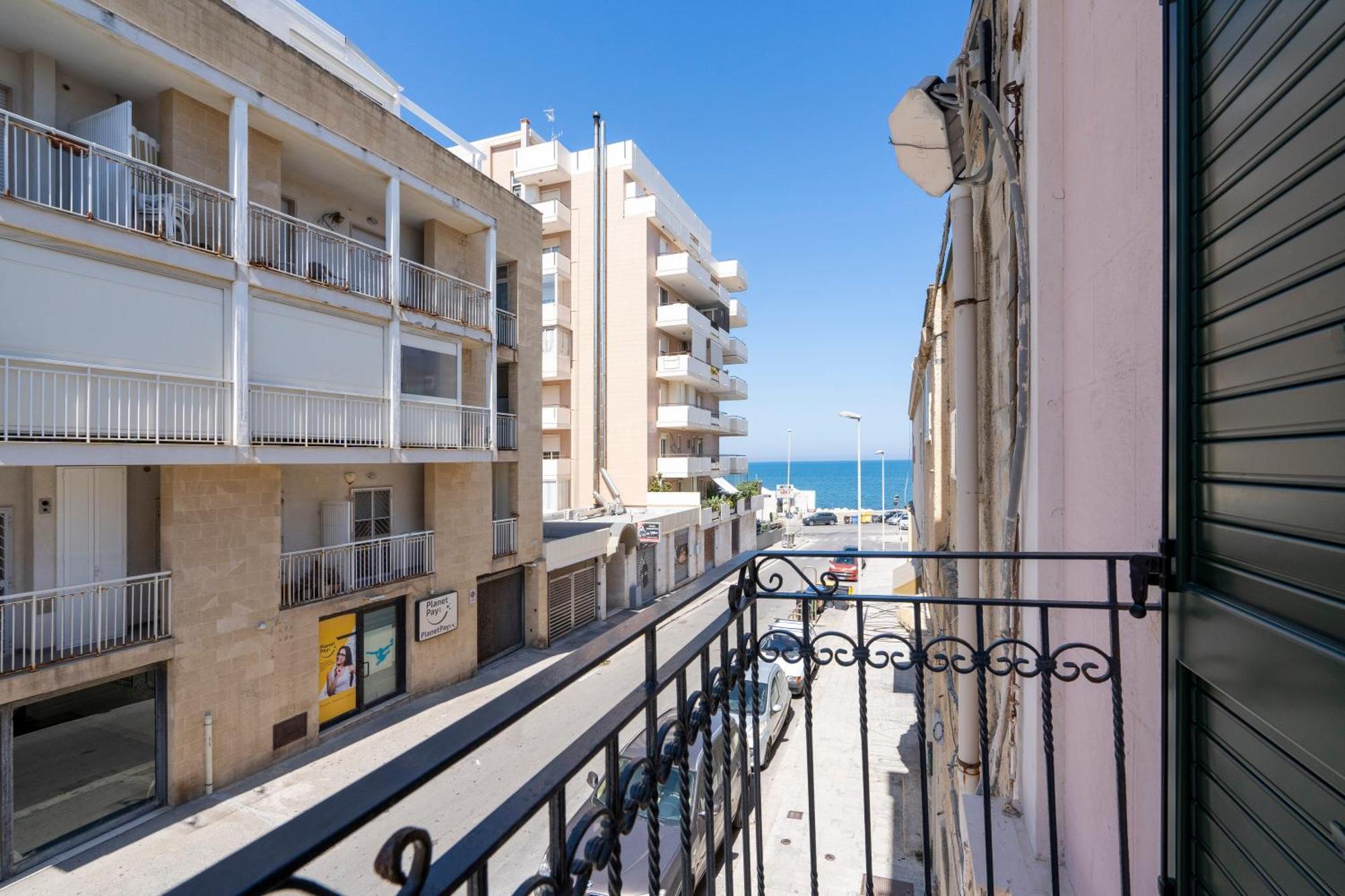 Luxury Stay Experience In Bari Zewnętrze zdjęcie